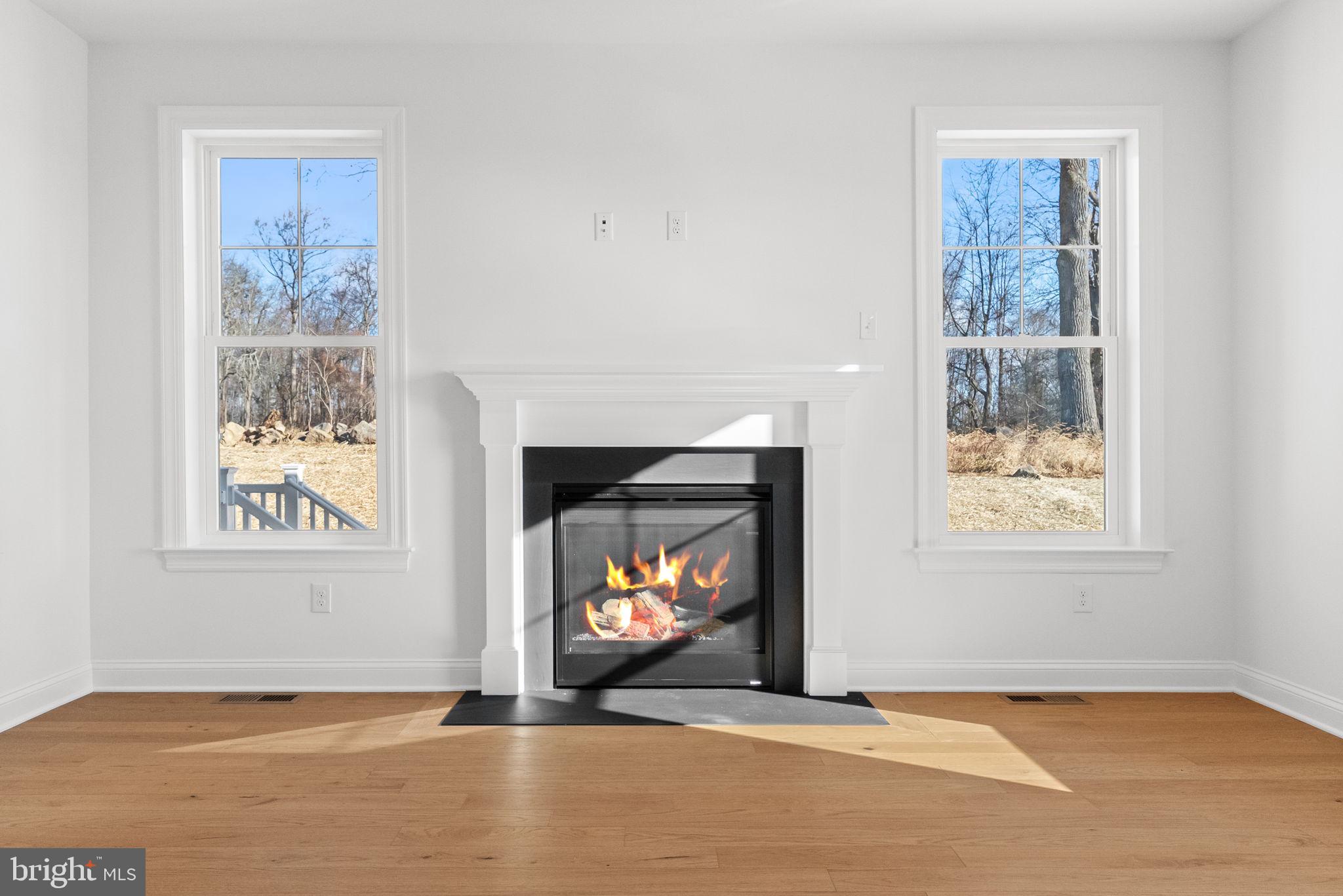 ESTATES AT STONECLIFF - Residential