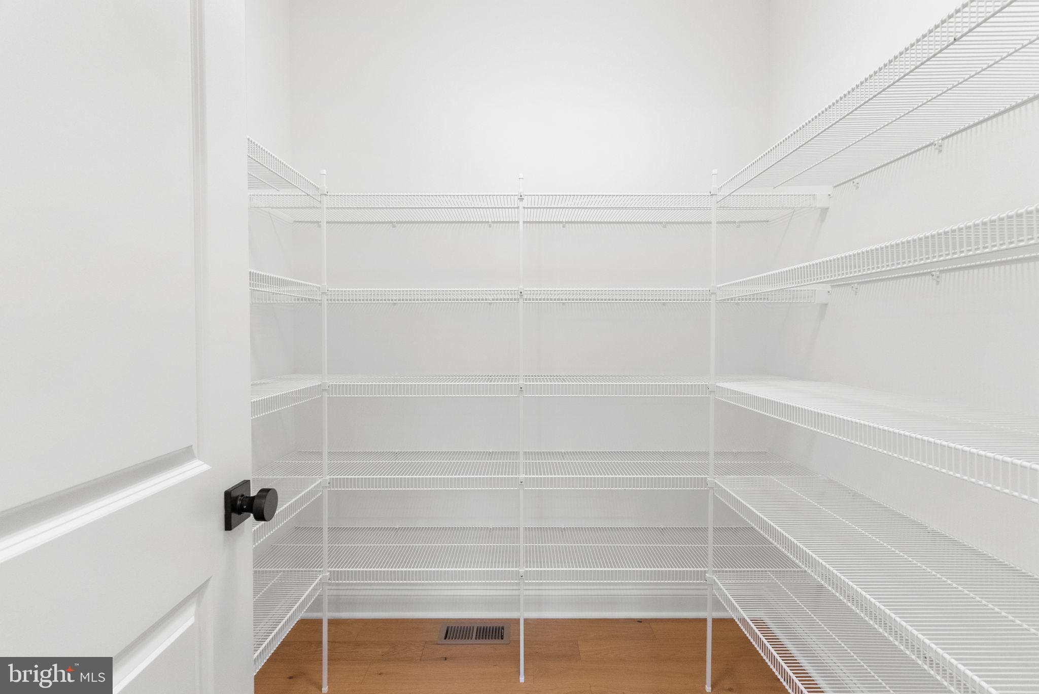 ESTATES AT STONECLIFF - Residential