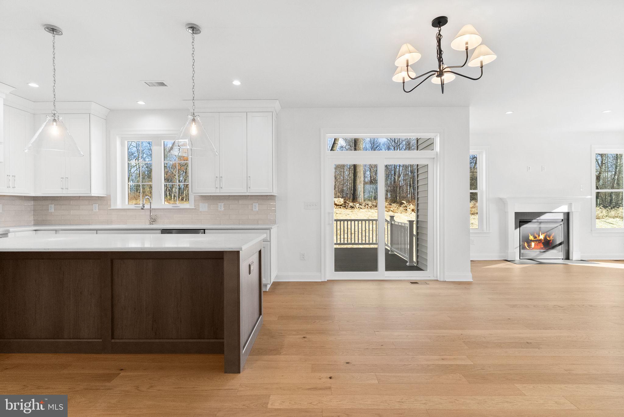 ESTATES AT STONECLIFF - Residential