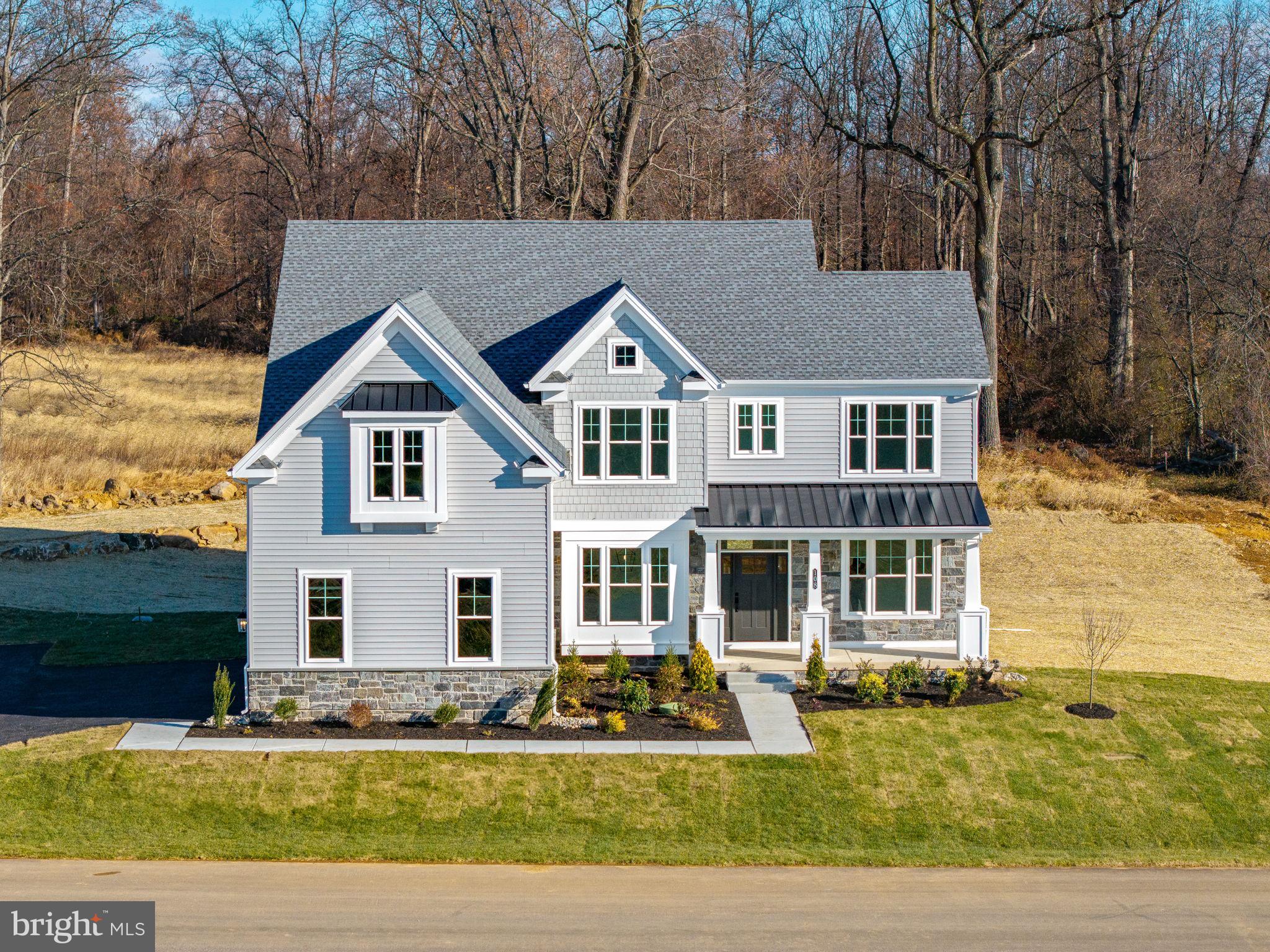 ESTATES AT STONECLIFF - Residential