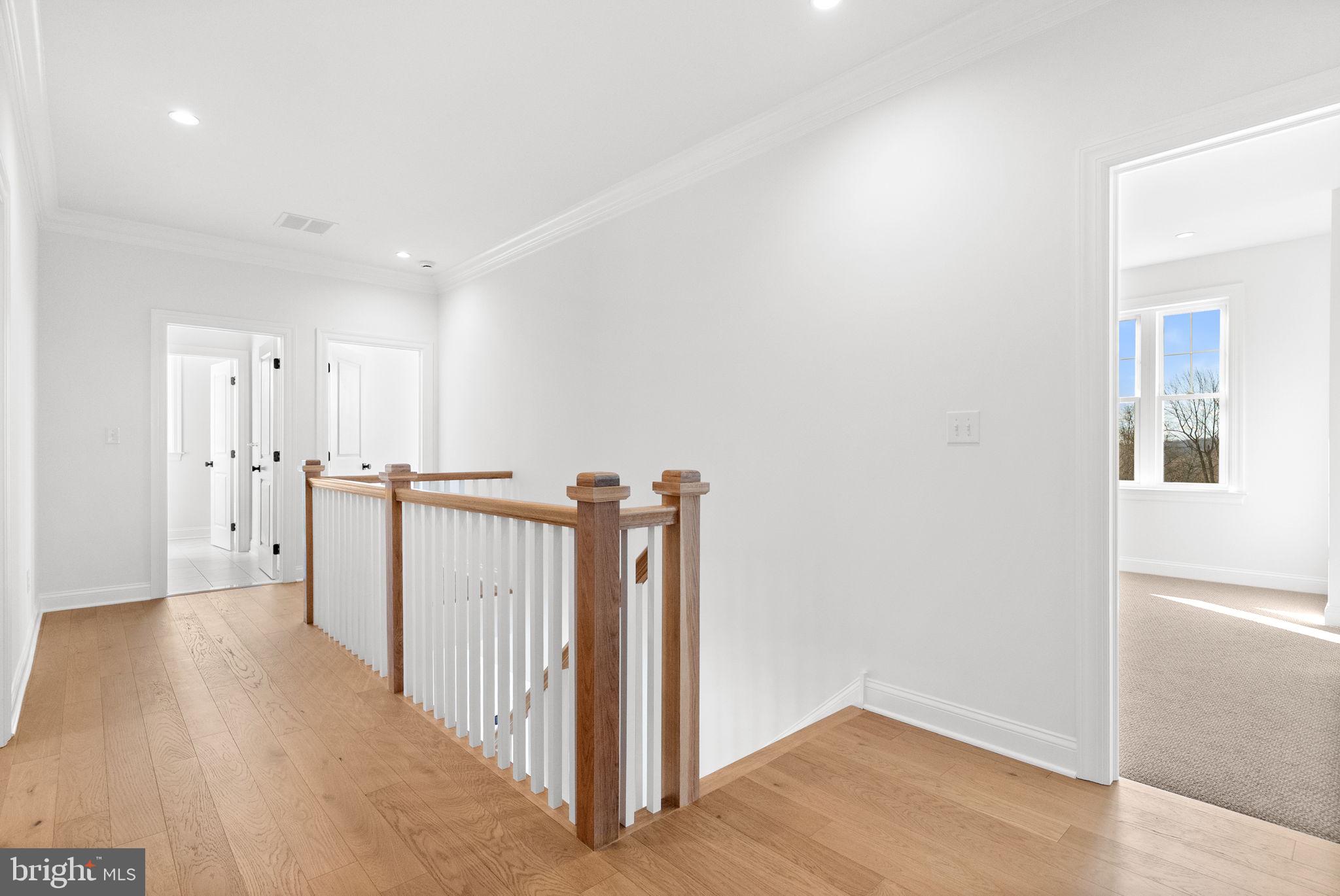 ESTATES AT STONECLIFF - Residential