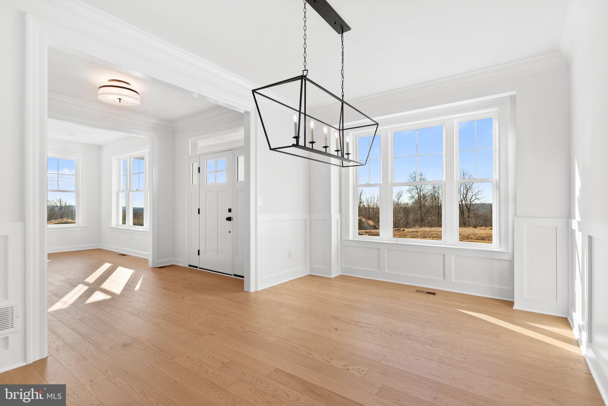 ESTATES AT STONECLIFF - Residential