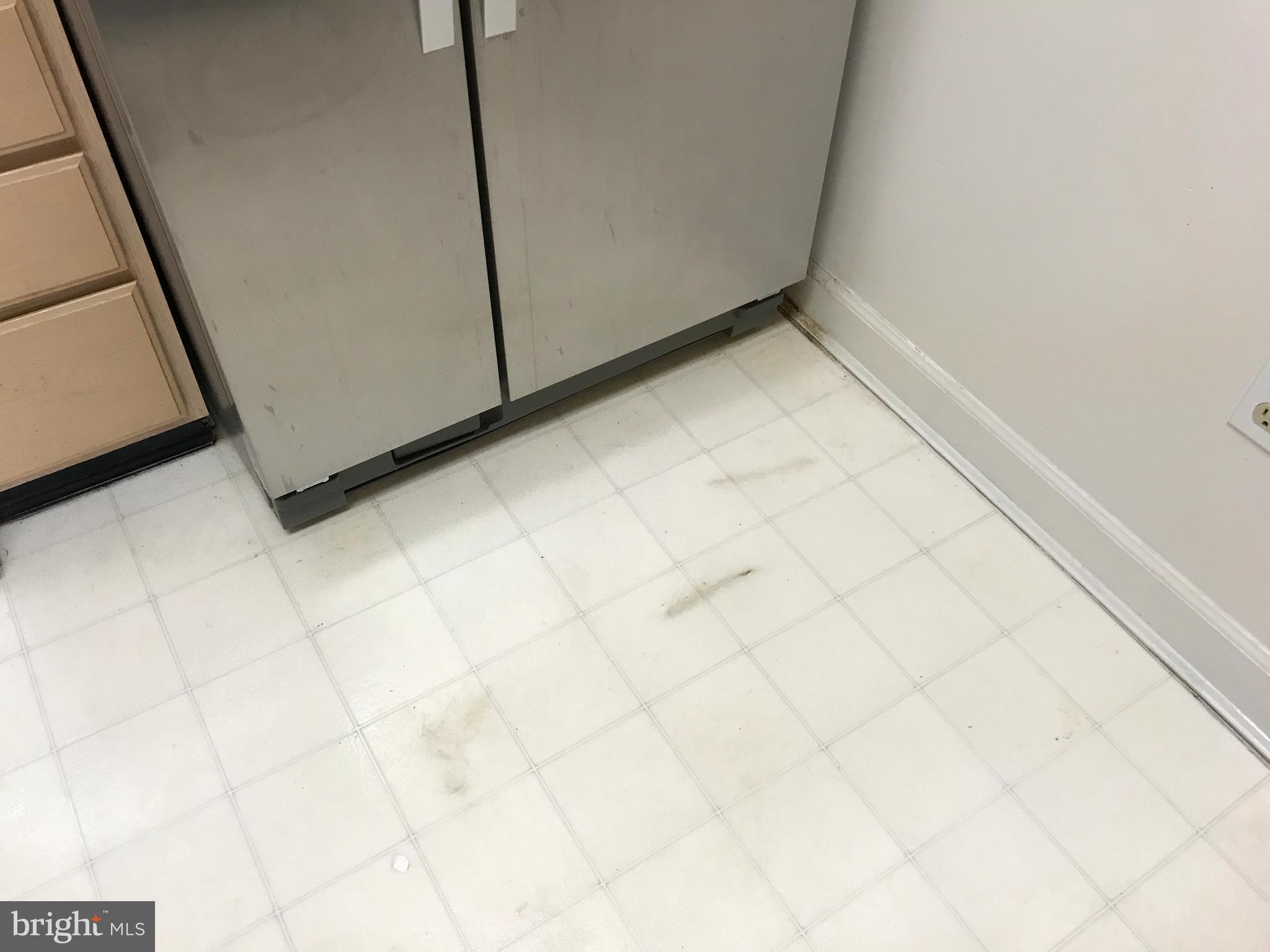 HIGHLAND AT GUNSTON CORNER - Residential Lease