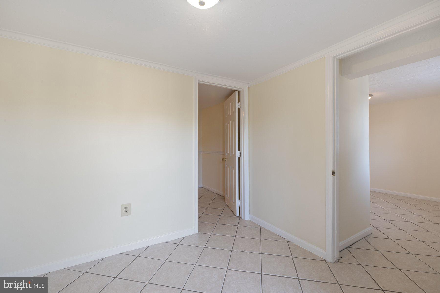 WOODLAWN - Residential