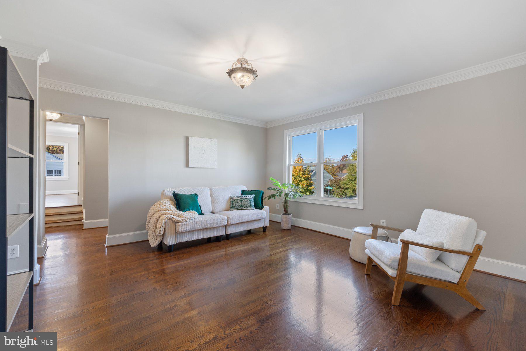 WOODLAWN - Residential