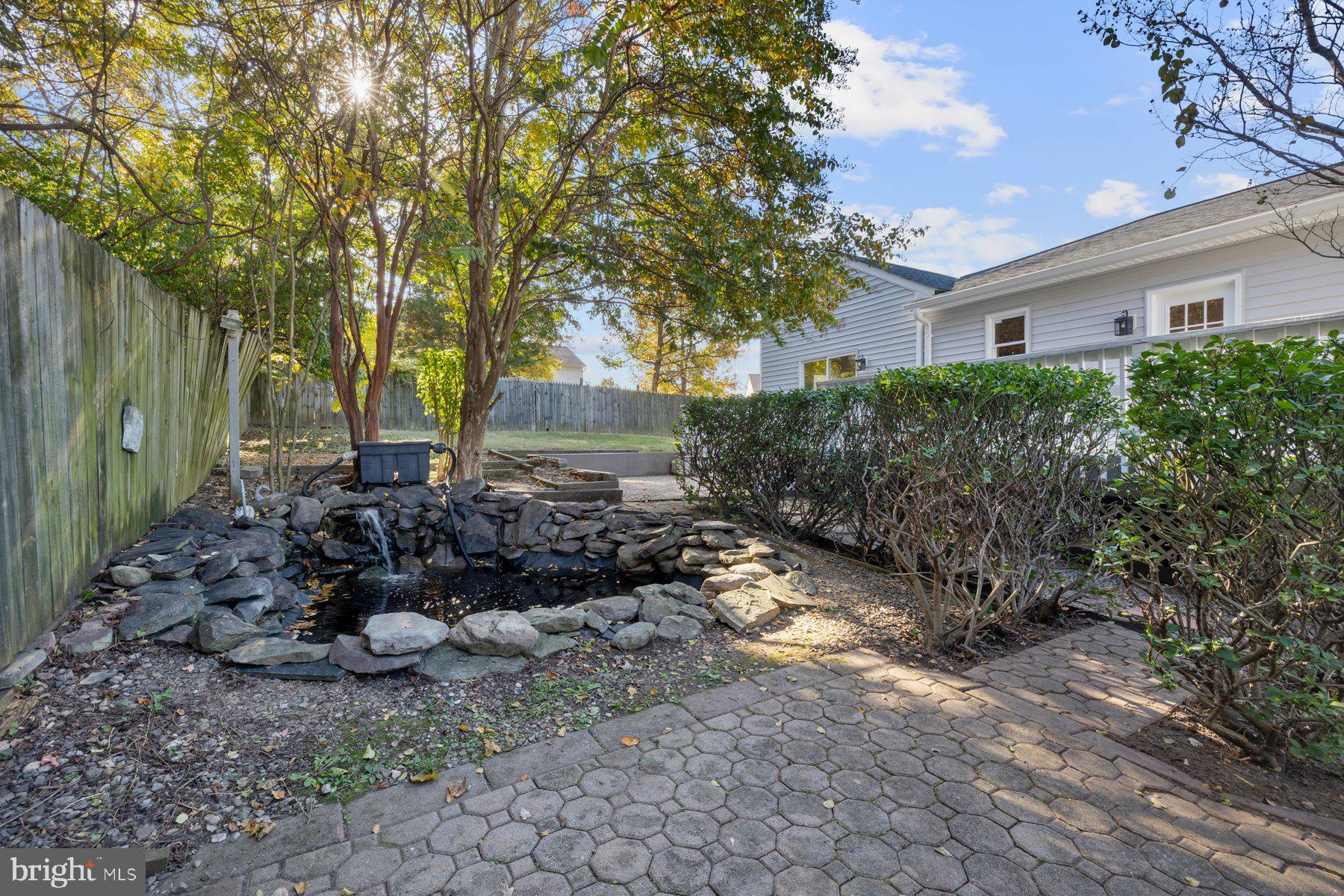 WOODLAWN - Residential