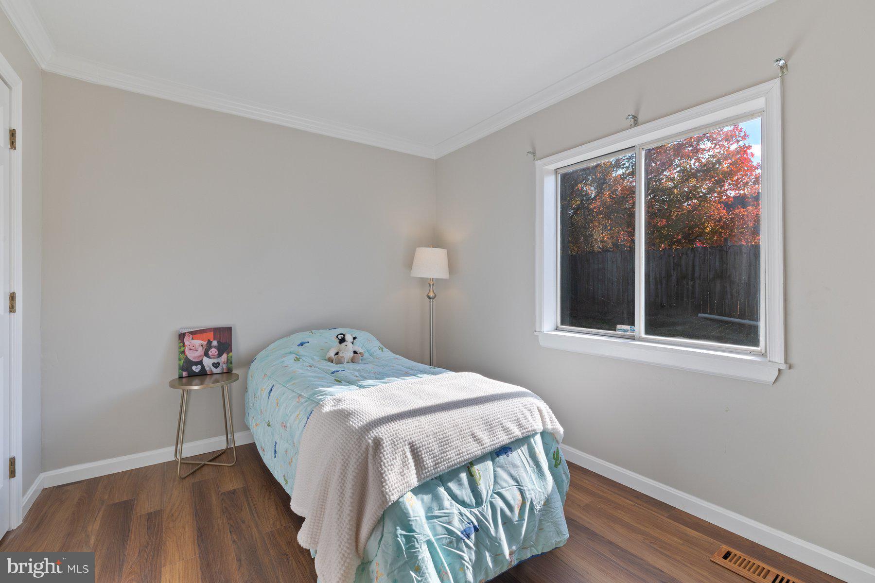 WOODLAWN - Residential