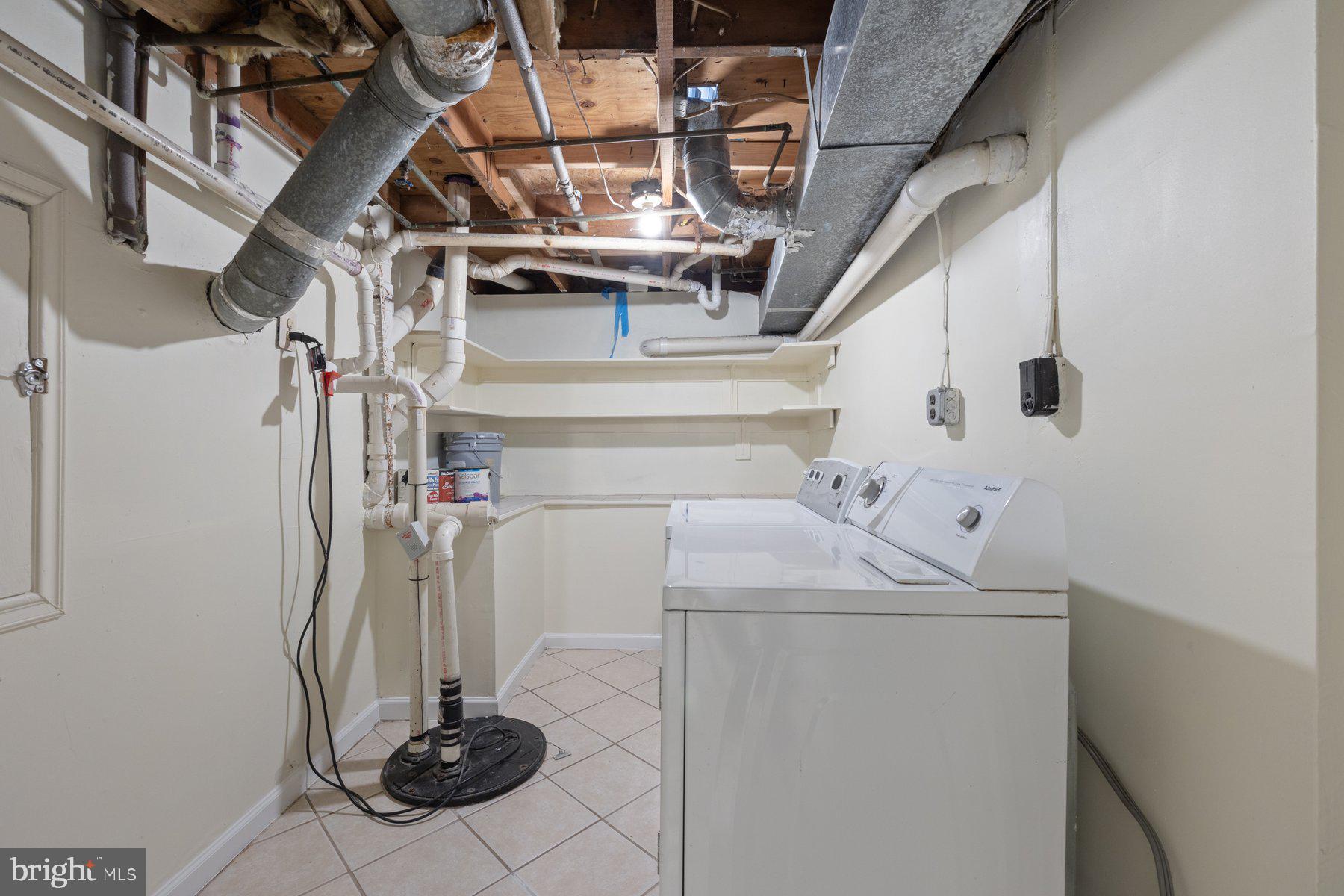 WOODLAWN - Residential