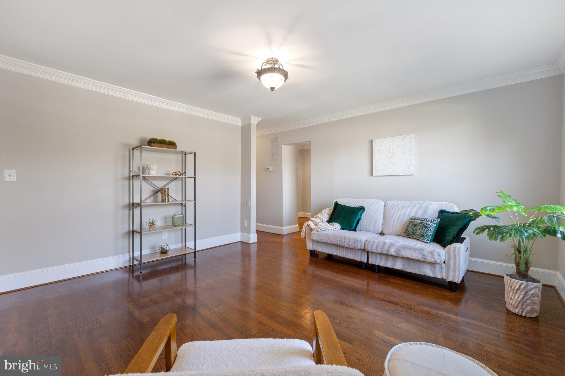 WOODLAWN - Residential