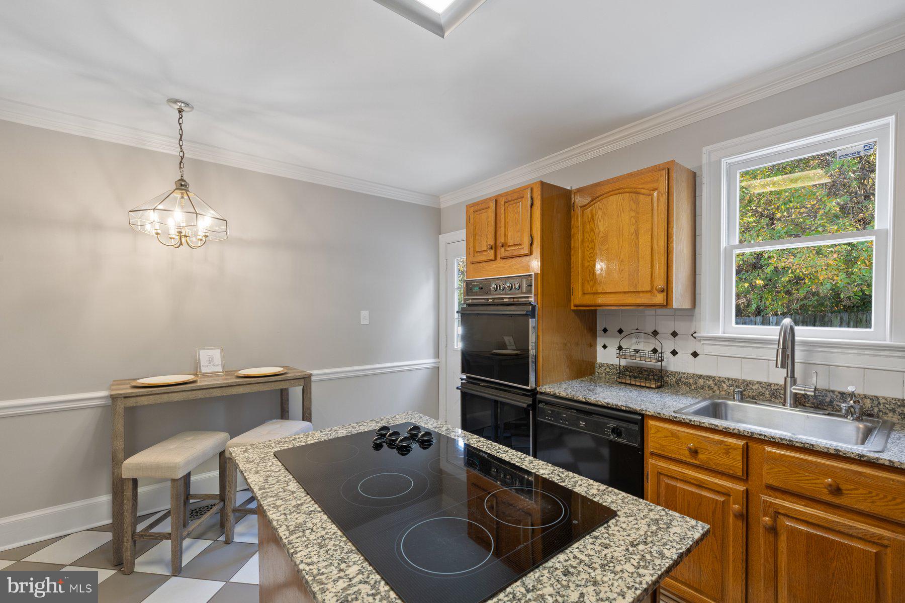 WOODLAWN - Residential