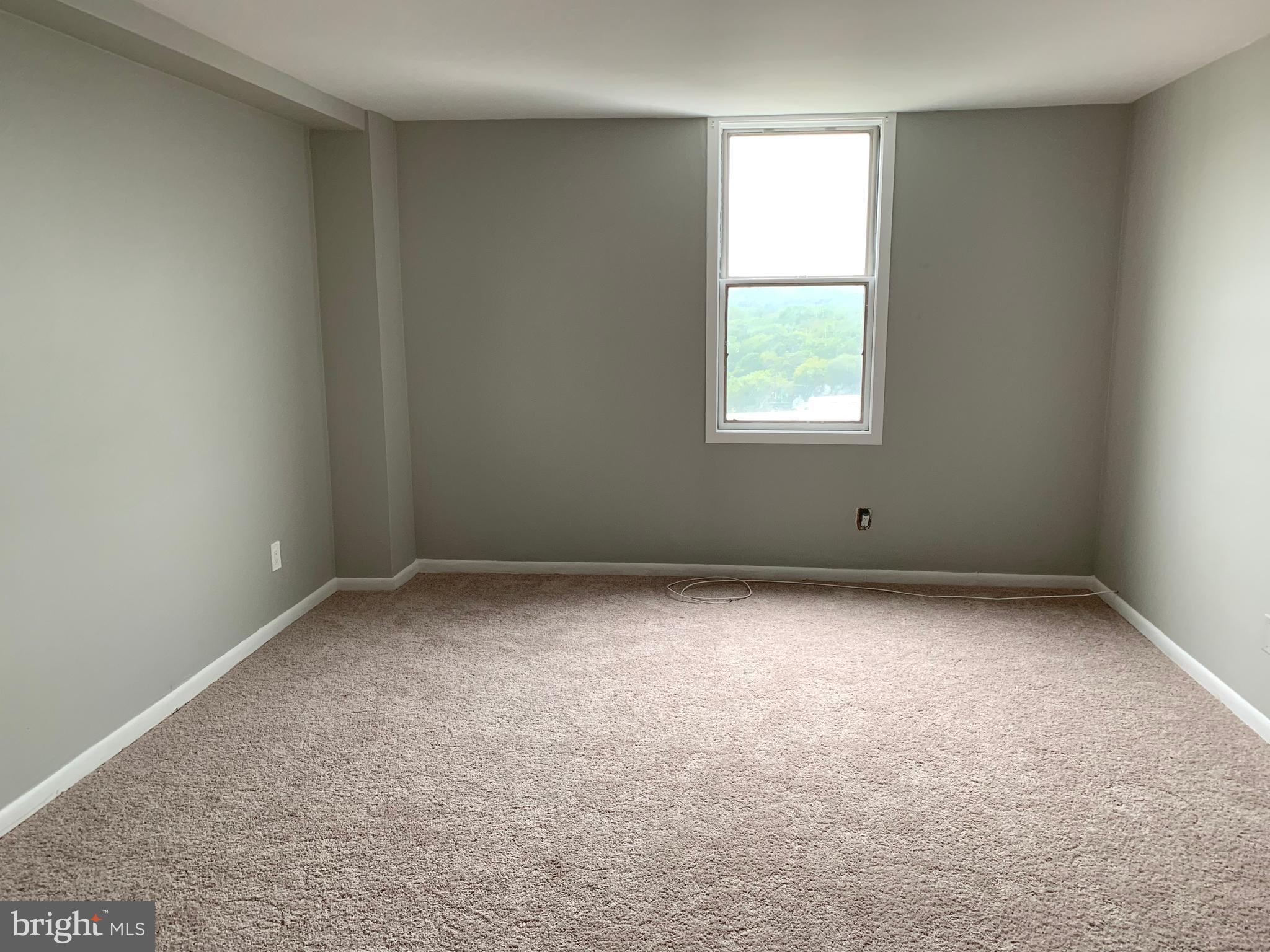 FORTY SIX HUNDRED - Residential