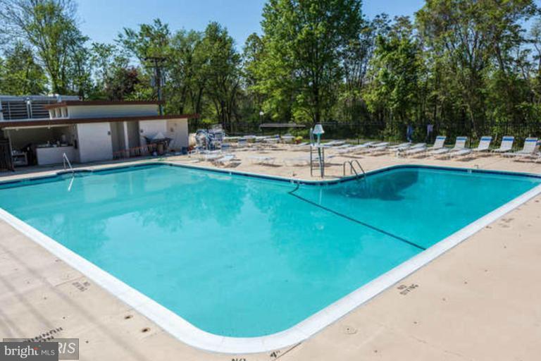 FORTY SIX HUNDRED - Residential