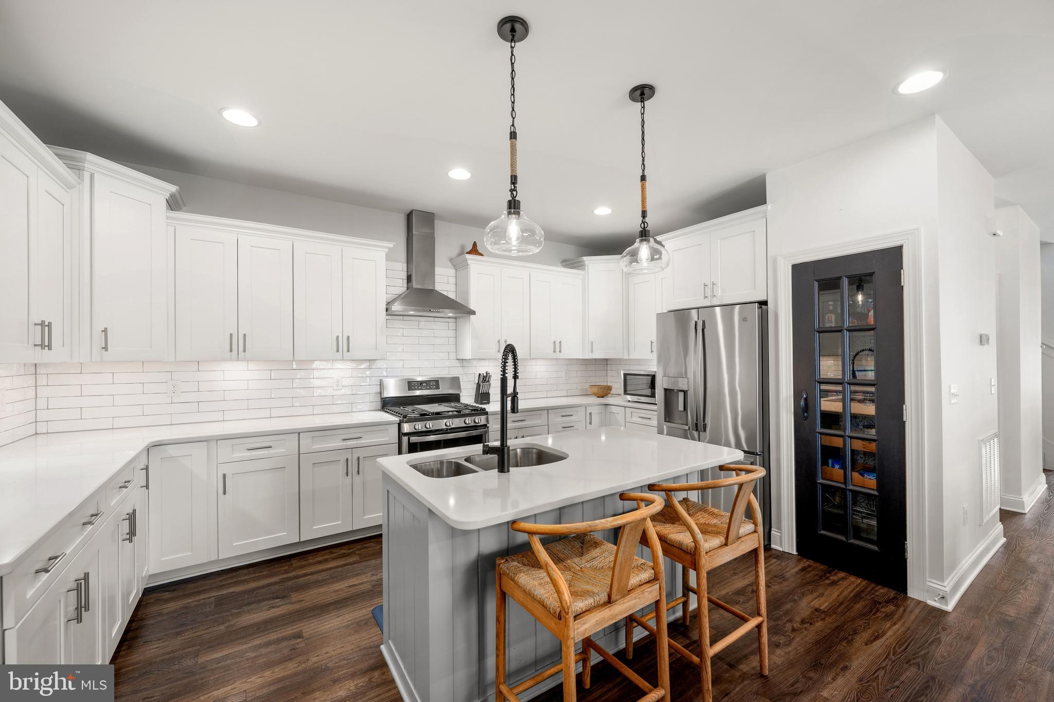 PENINSULA - Residential