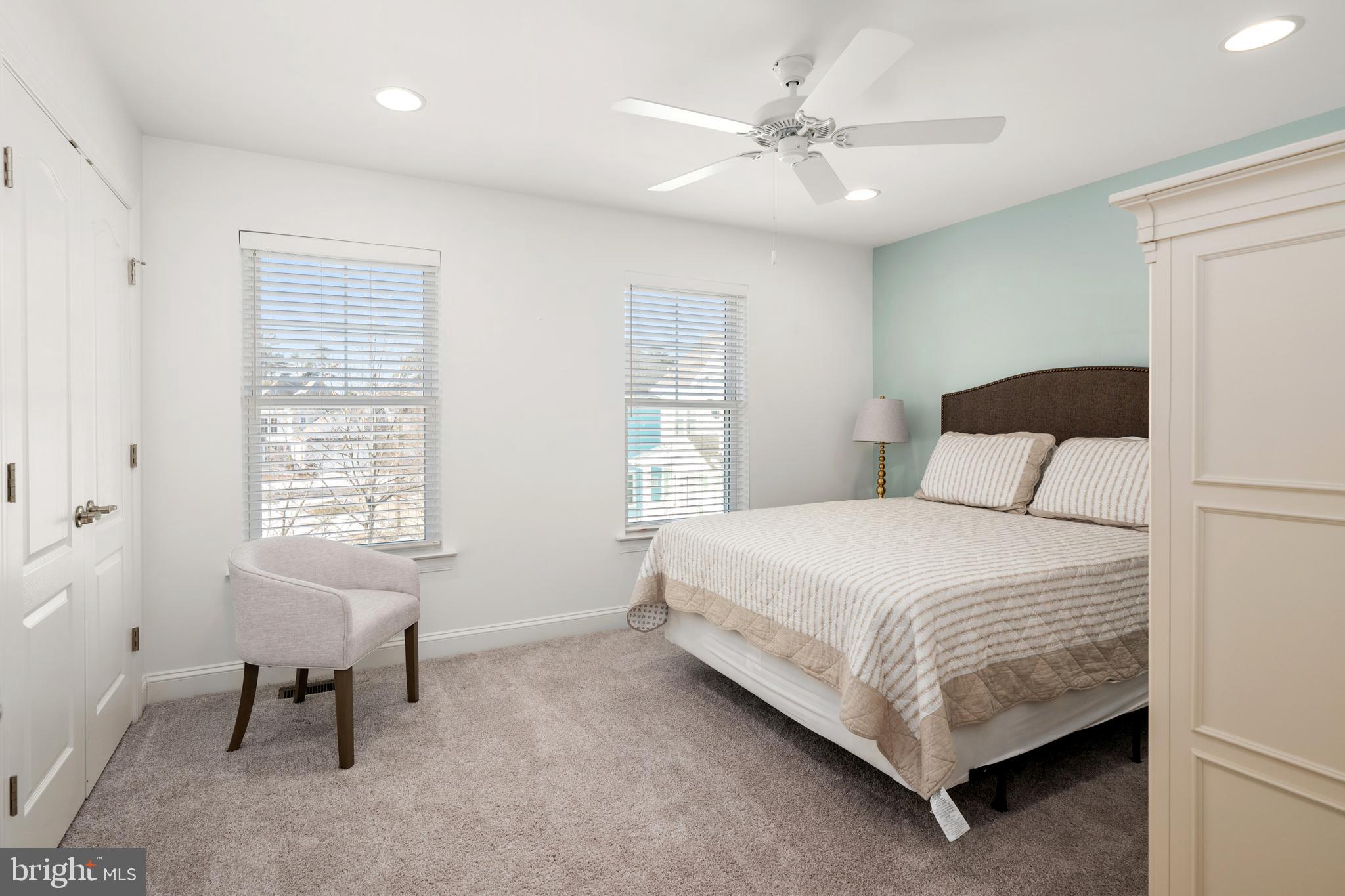 PENINSULA - Residential