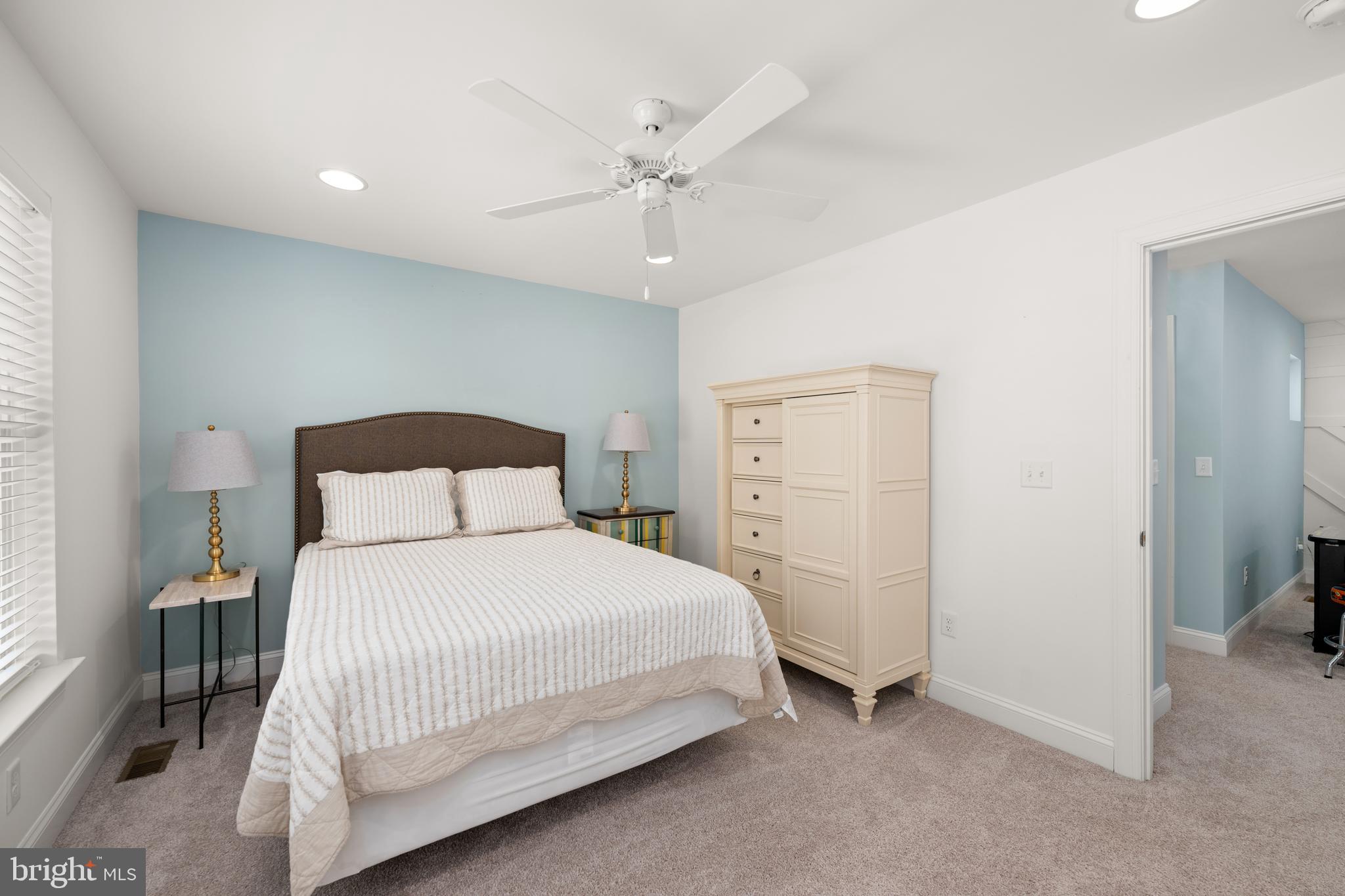 PENINSULA - Residential