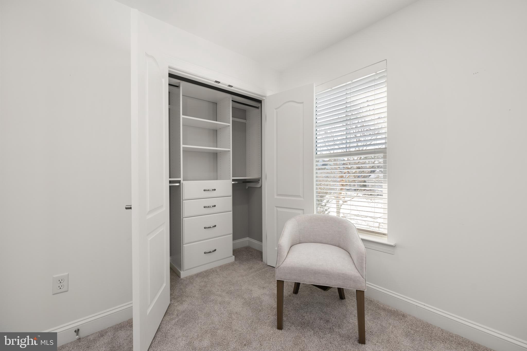 PENINSULA - Residential