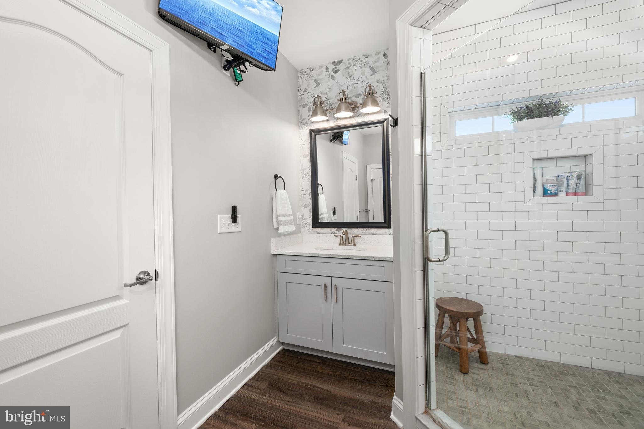 PENINSULA - Residential