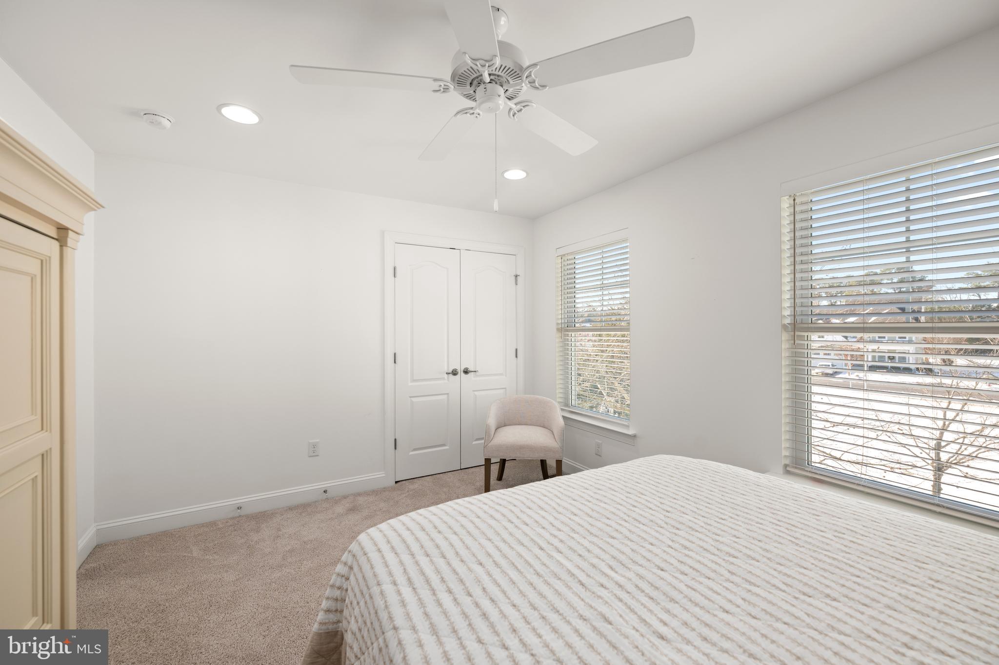 PENINSULA - Residential