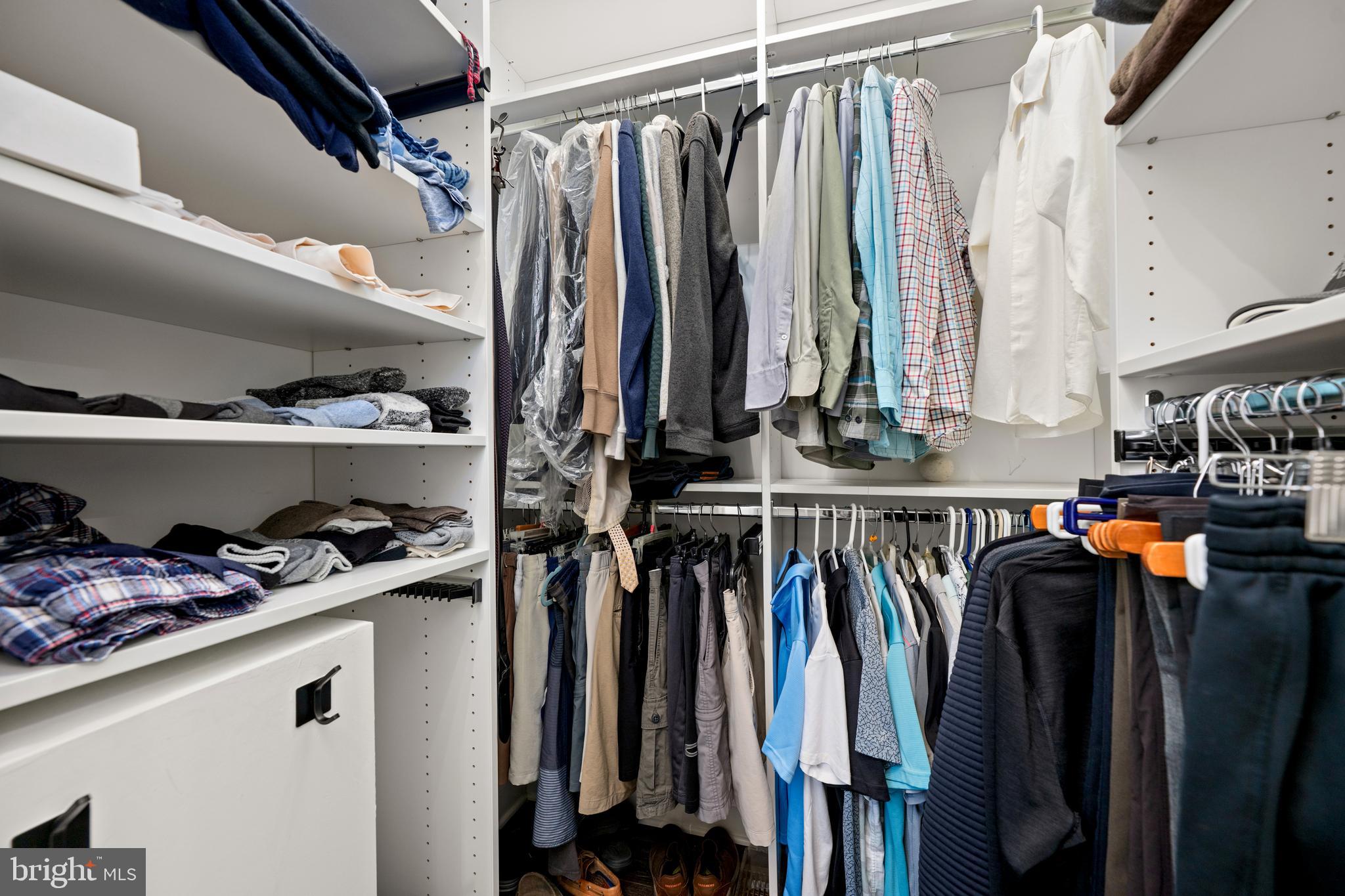 PENINSULA - Residential