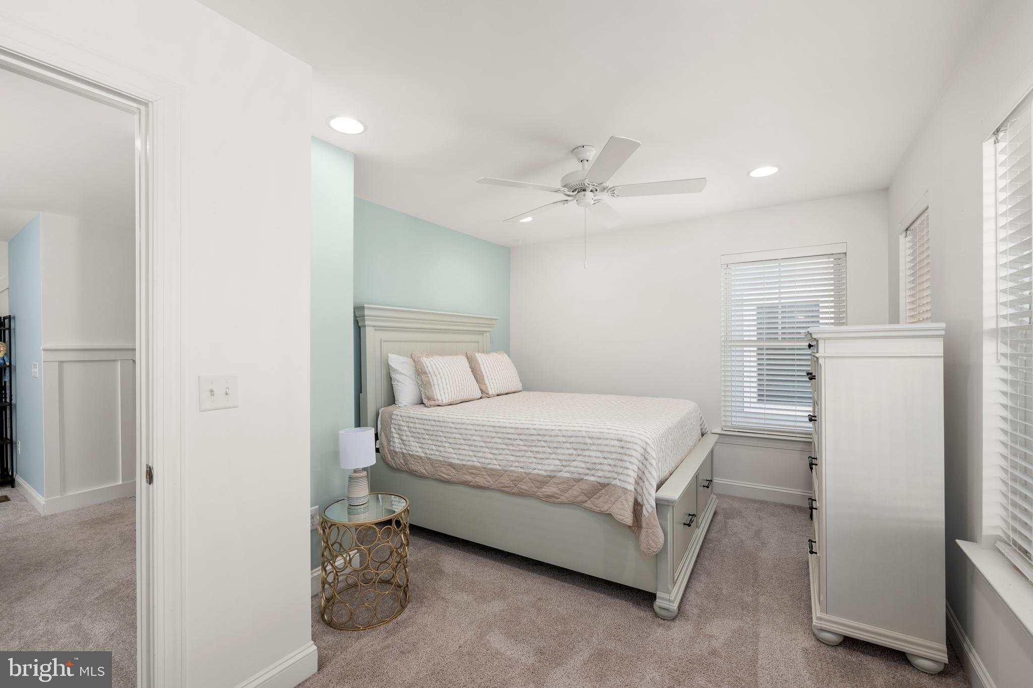 PENINSULA - Residential