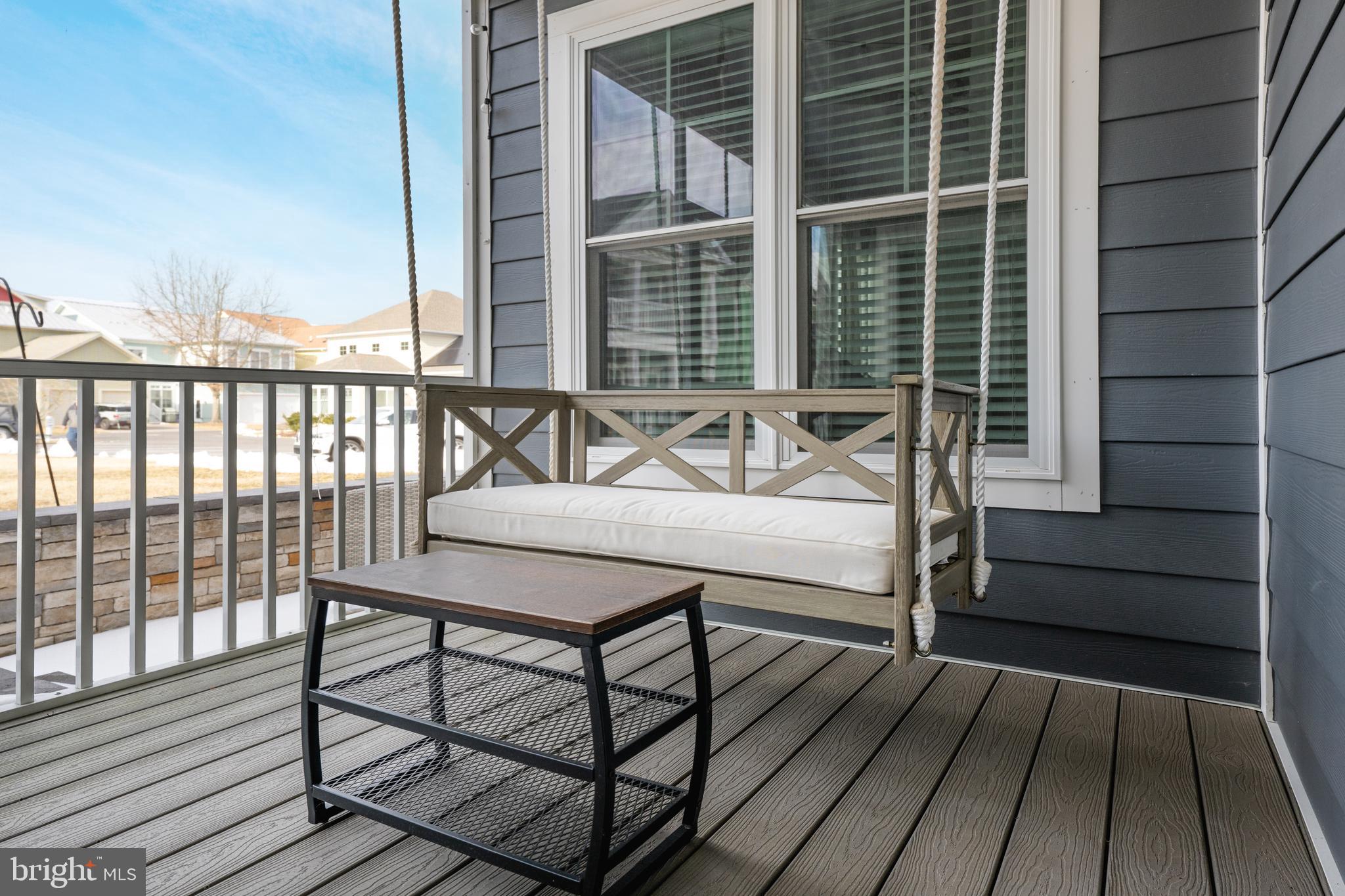 PENINSULA - Residential