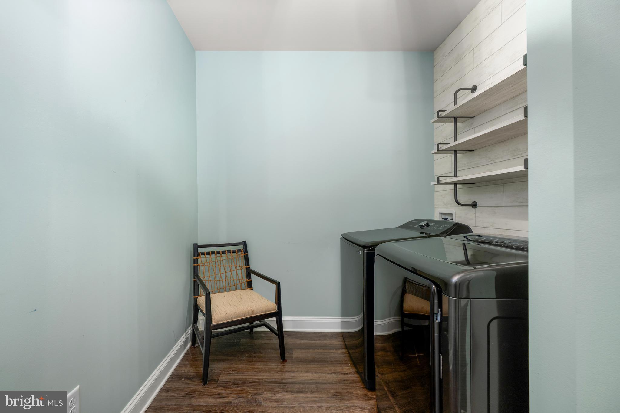 PENINSULA - Residential