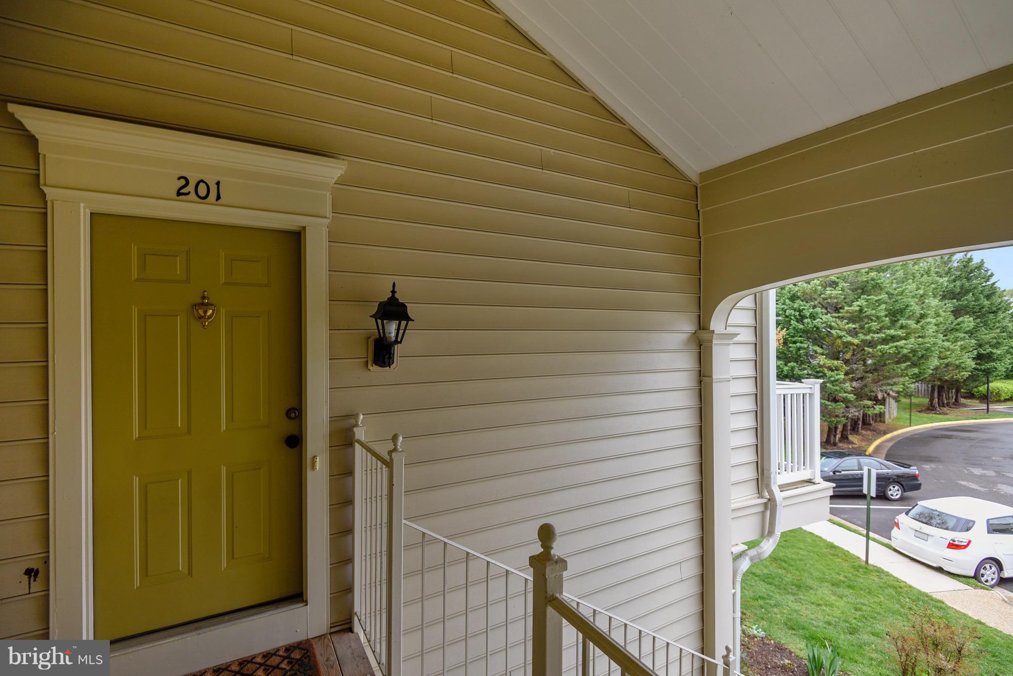 GUNSTON CORNER - Residential