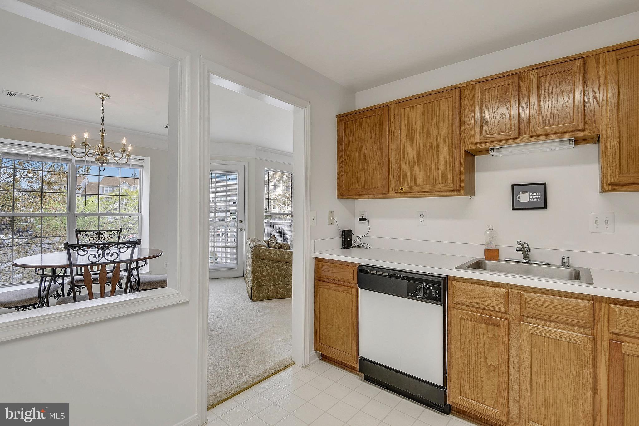 GUNSTON CORNER - Residential