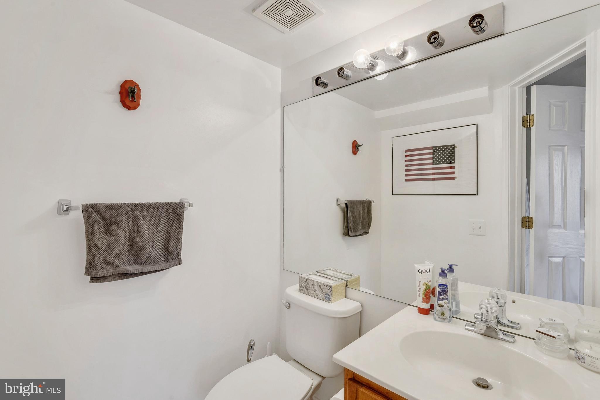 GUNSTON CORNER - Residential