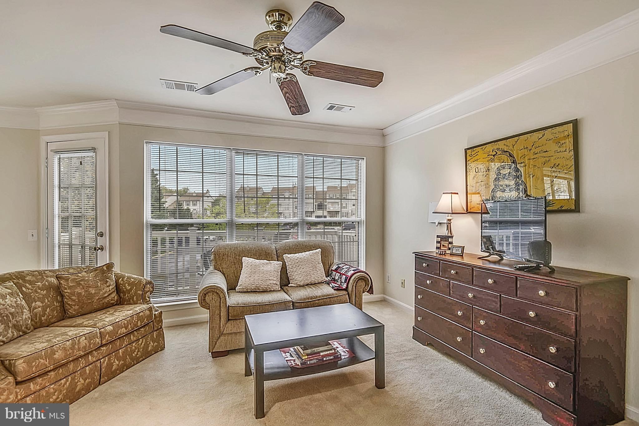 GUNSTON CORNER - Residential