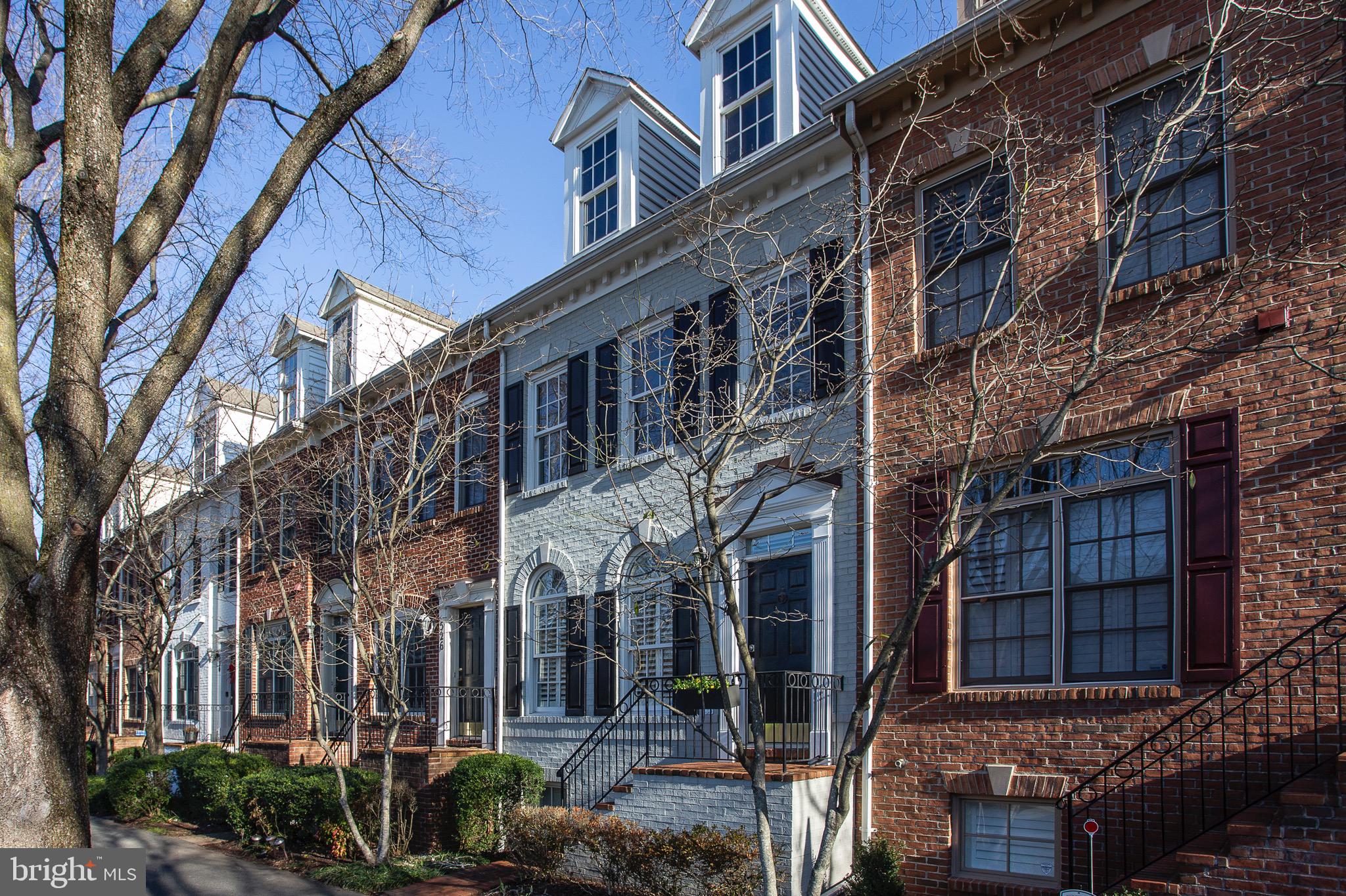 FALLSGROVE - Residential