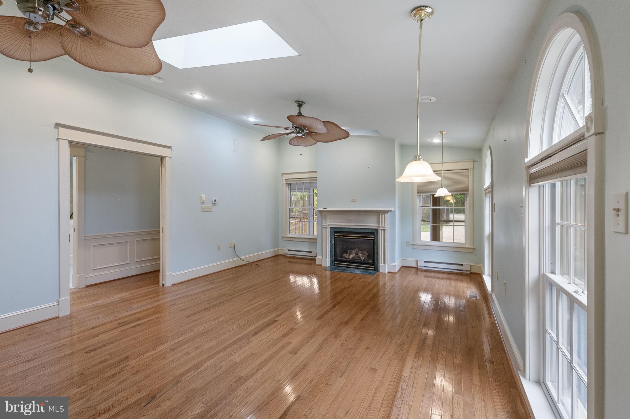 BAKER PARK - Residential