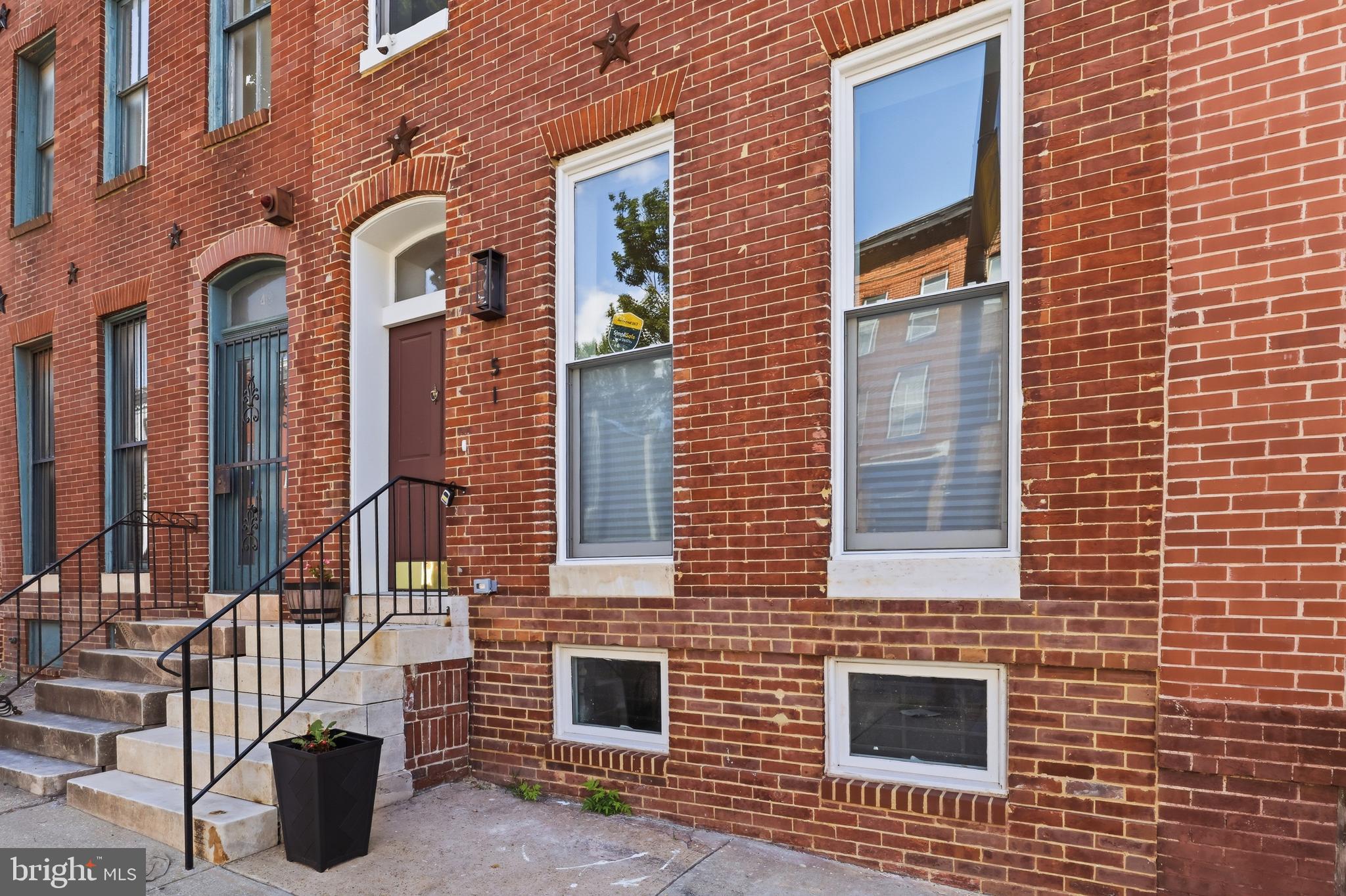 51 S FULTON AVENUE
