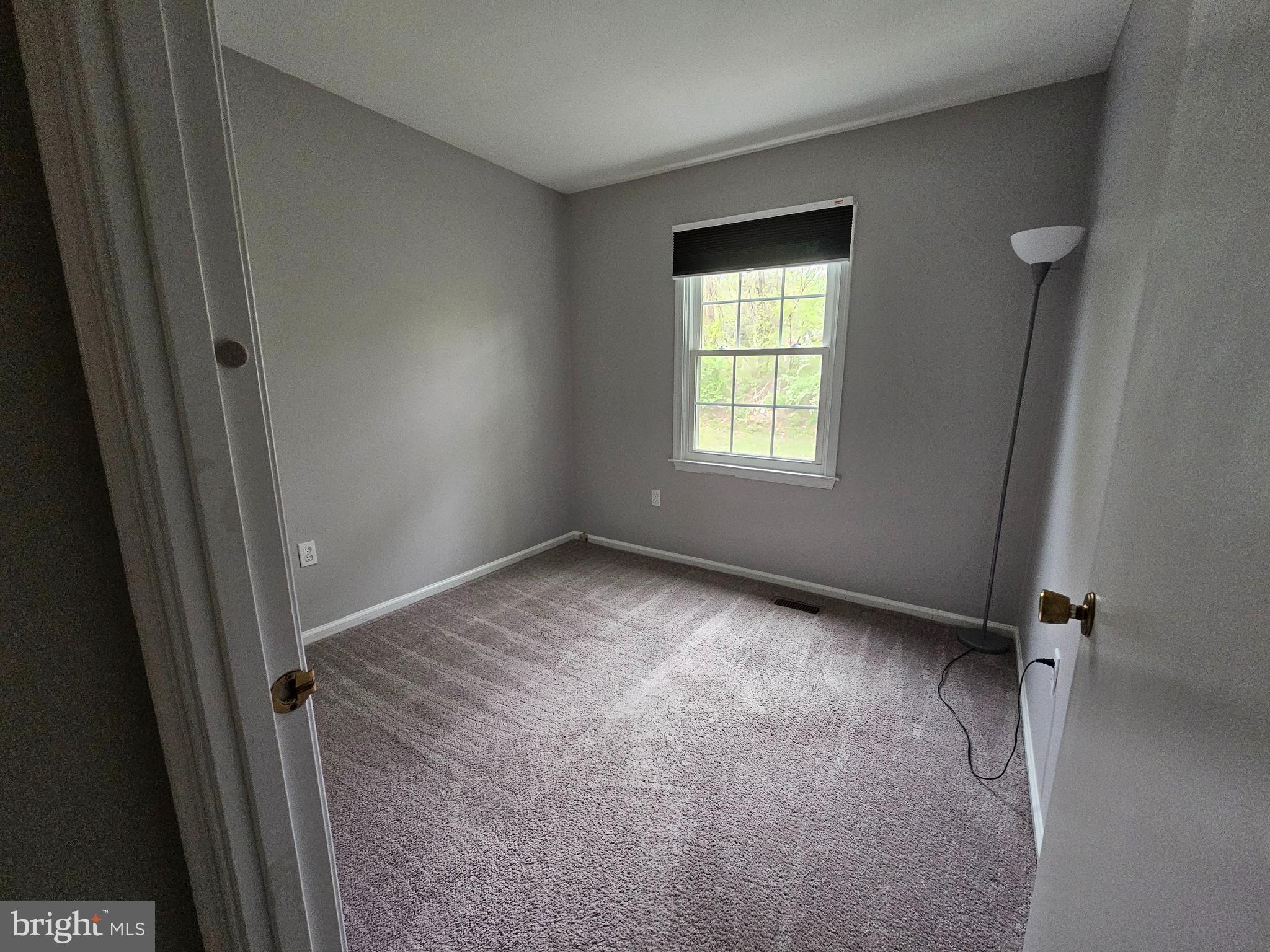 OLD MILL COMMUNITY - Residential Lease