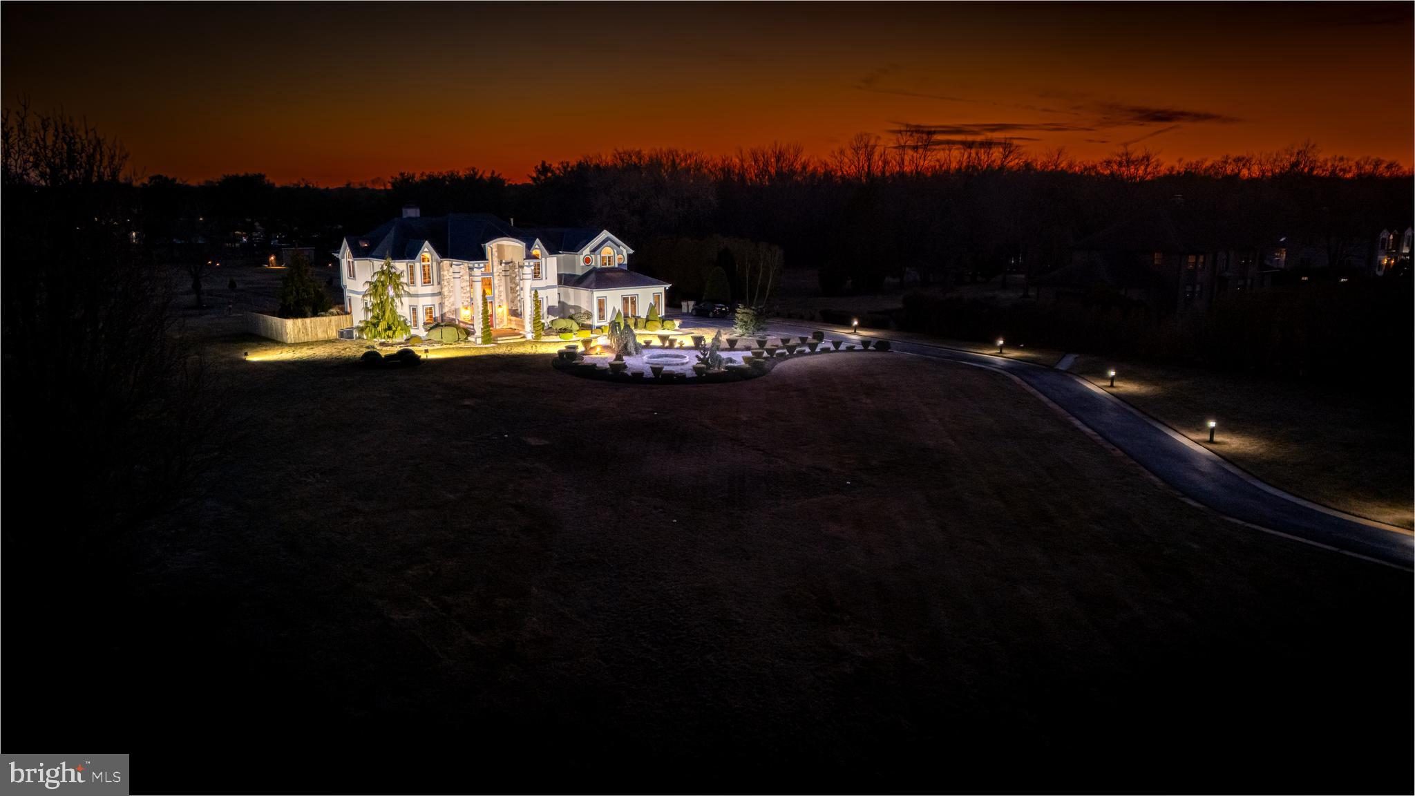 4491 E CHESTNUT AVENUE