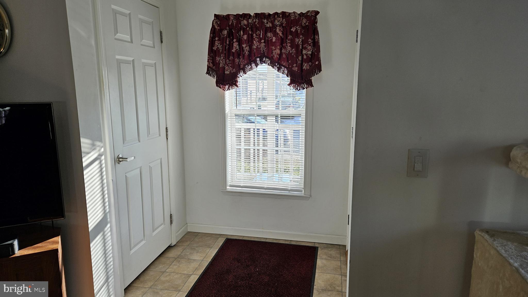 926 APPLEBERRY DRIVE