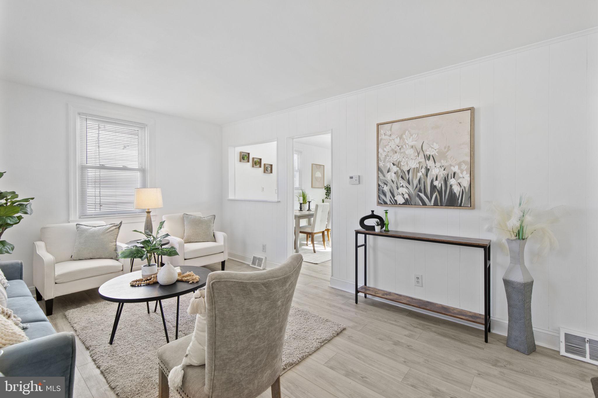 HILLENDALE PARK - Residential