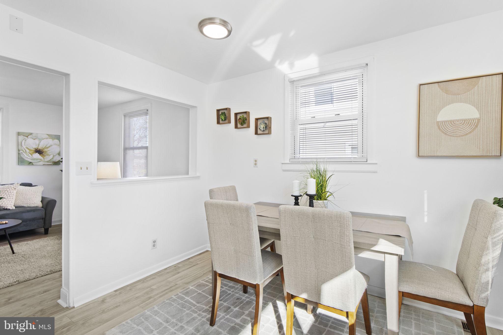 HILLENDALE PARK - Residential