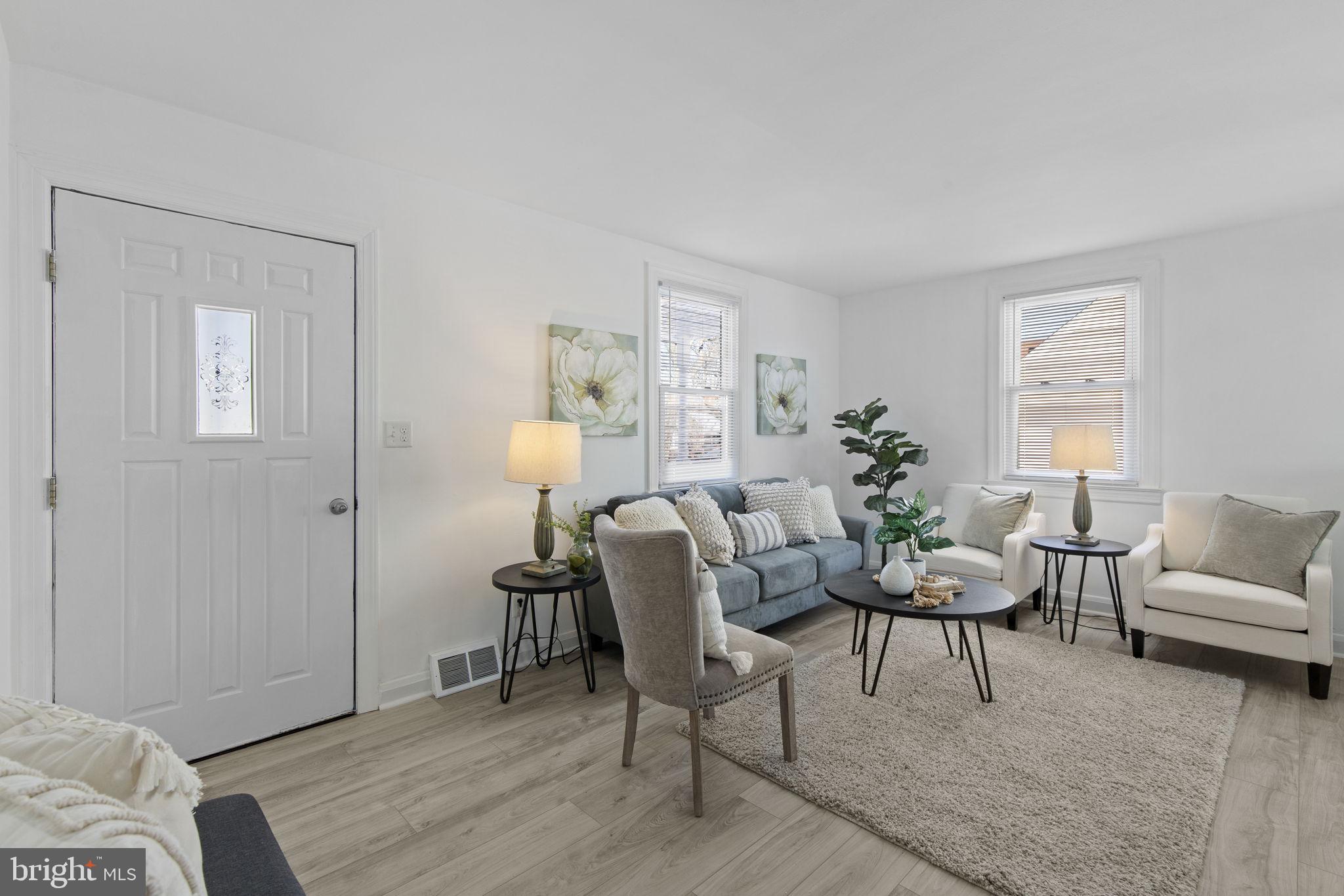 HILLENDALE PARK - Residential