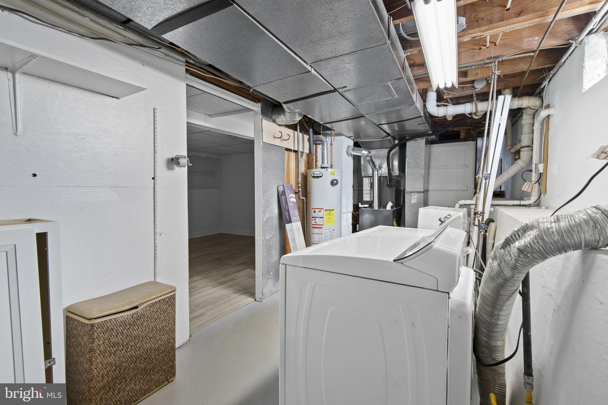 HILLENDALE PARK - Residential