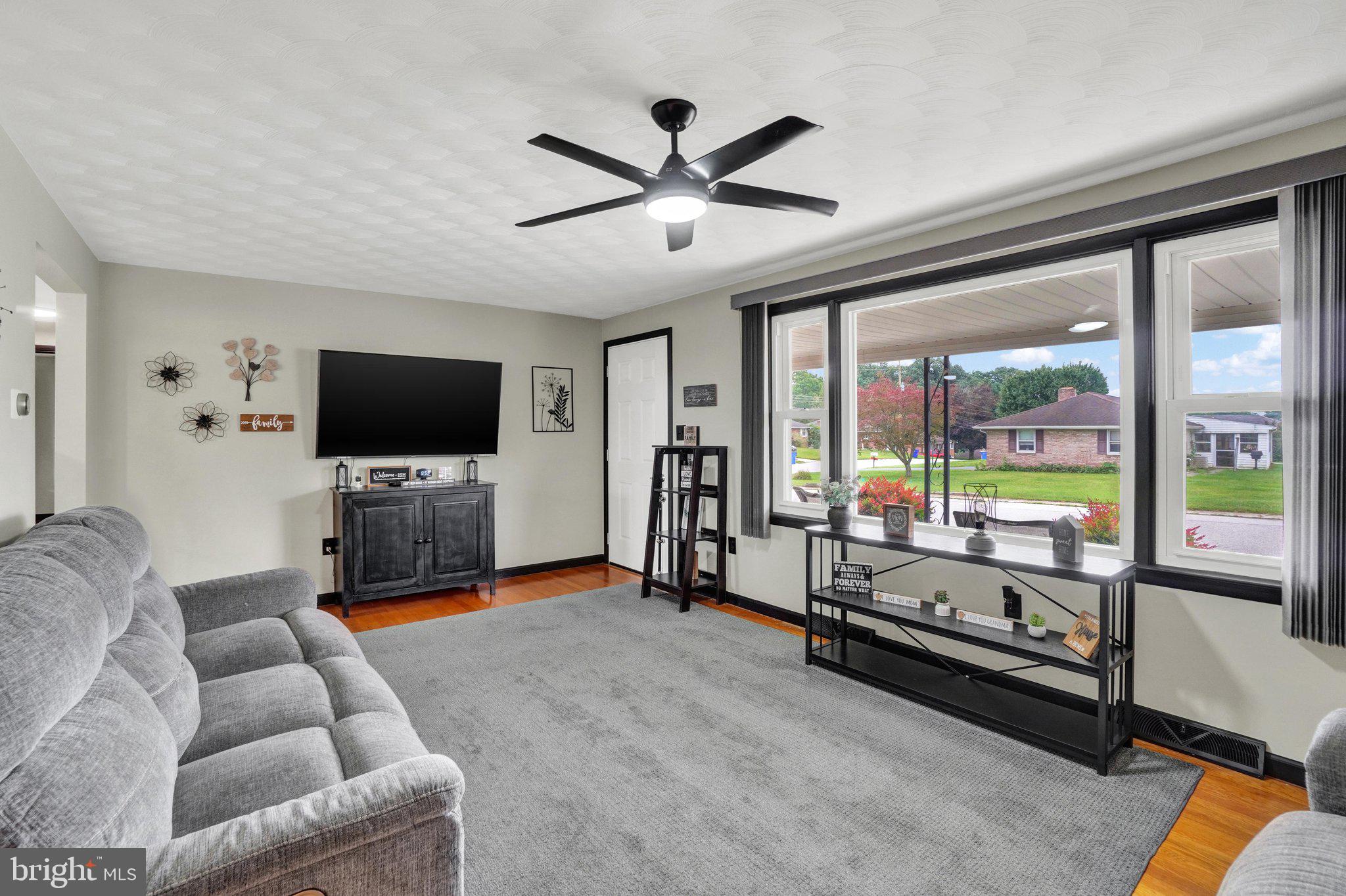 3005 IMPERIAL DRIVE
