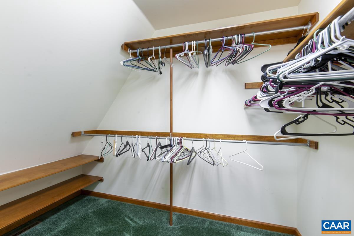 LAKE MONTICELLO - Residential