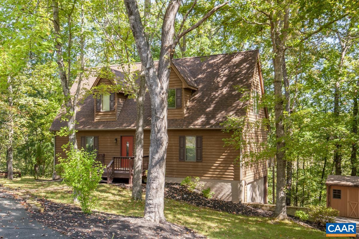 LAKE MONTICELLO - Residential