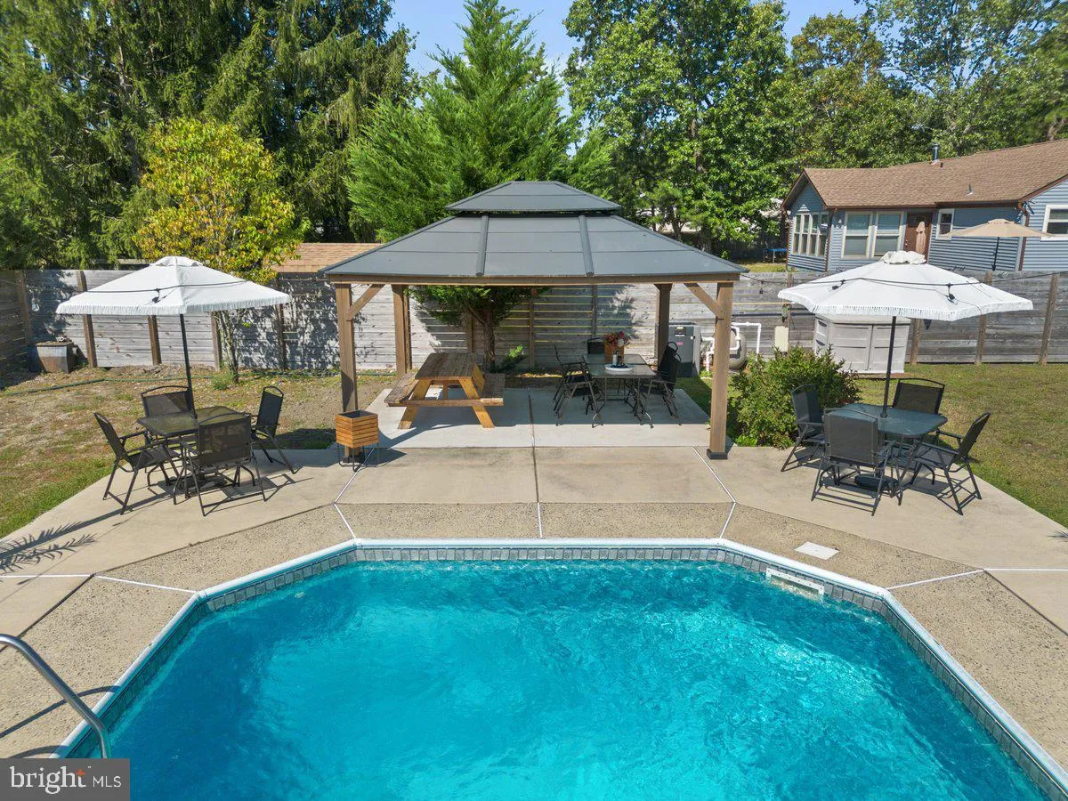 Atco, New Jersey 08004, United States, 4 Bedrooms Bedrooms, ,2 BathroomsBathrooms,Residential,Active,149809