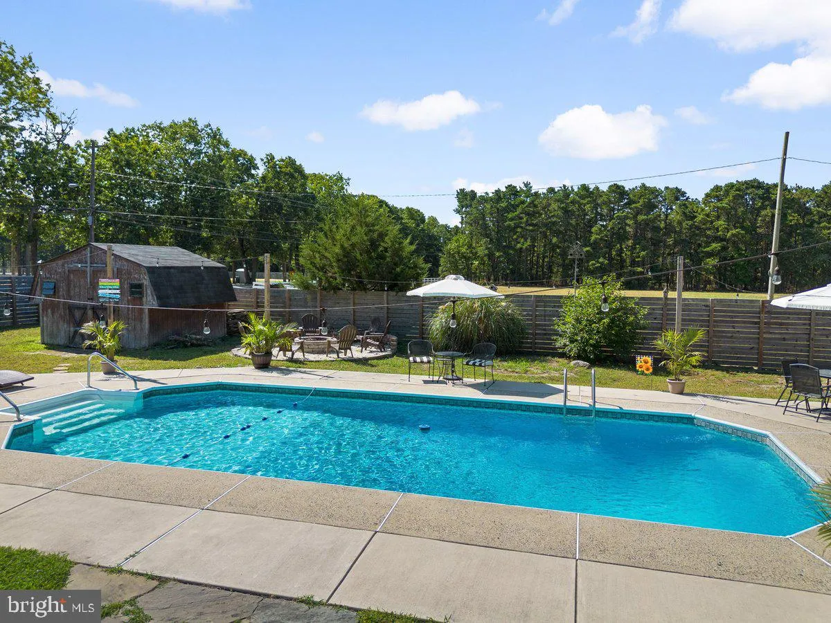 Atco, New Jersey 08004, United States, 4 Bedrooms Bedrooms, ,2 BathroomsBathrooms,Residential,Active,149809