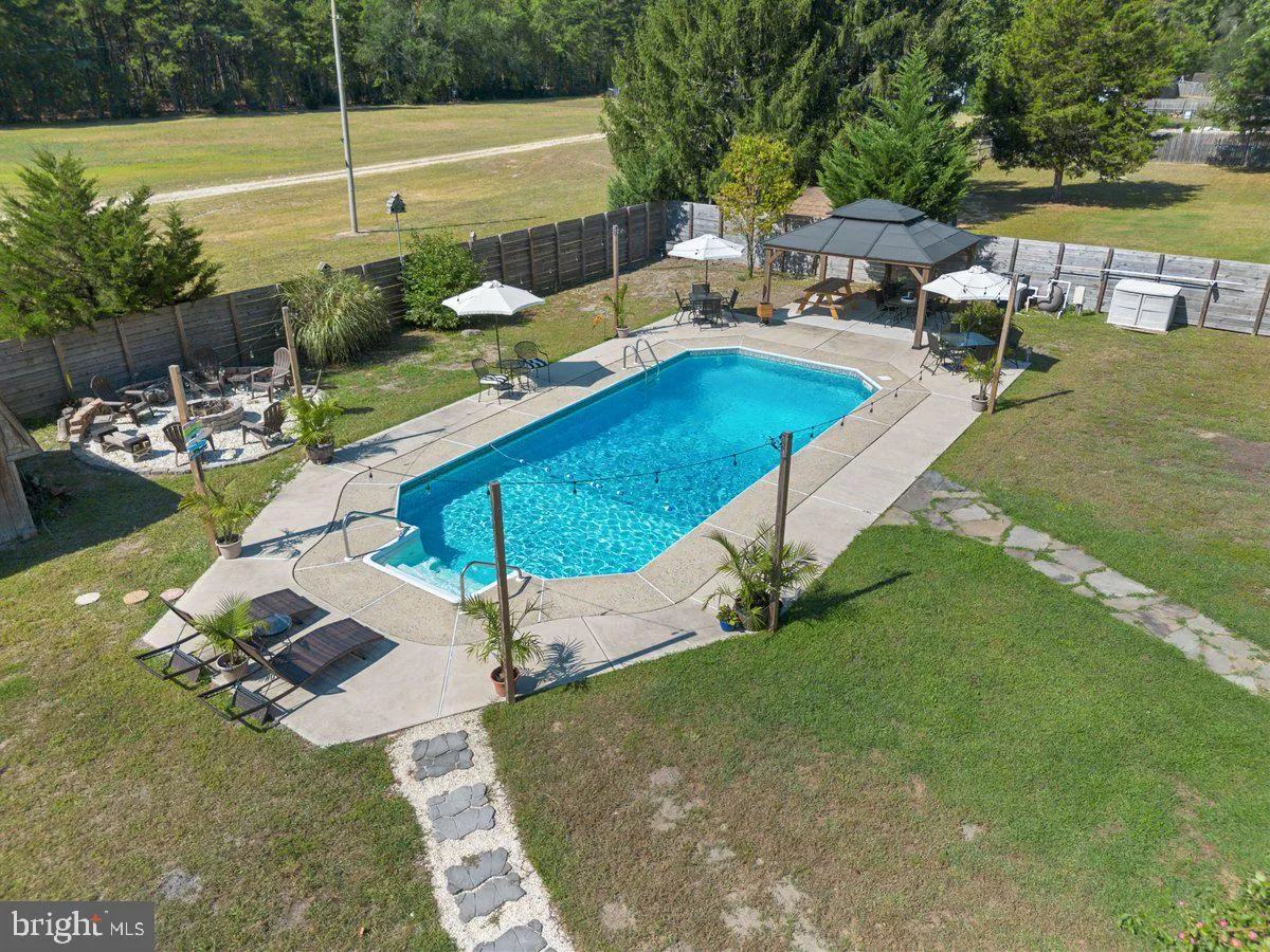 Atco, New Jersey 08004, United States, 4 Bedrooms Bedrooms, ,2 BathroomsBathrooms,Residential,Active,149809