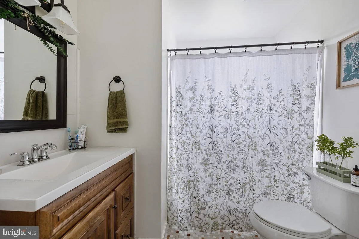 Atco, New Jersey 08004, United States, 4 Bedrooms Bedrooms, ,2 BathroomsBathrooms,Residential,Active,149809