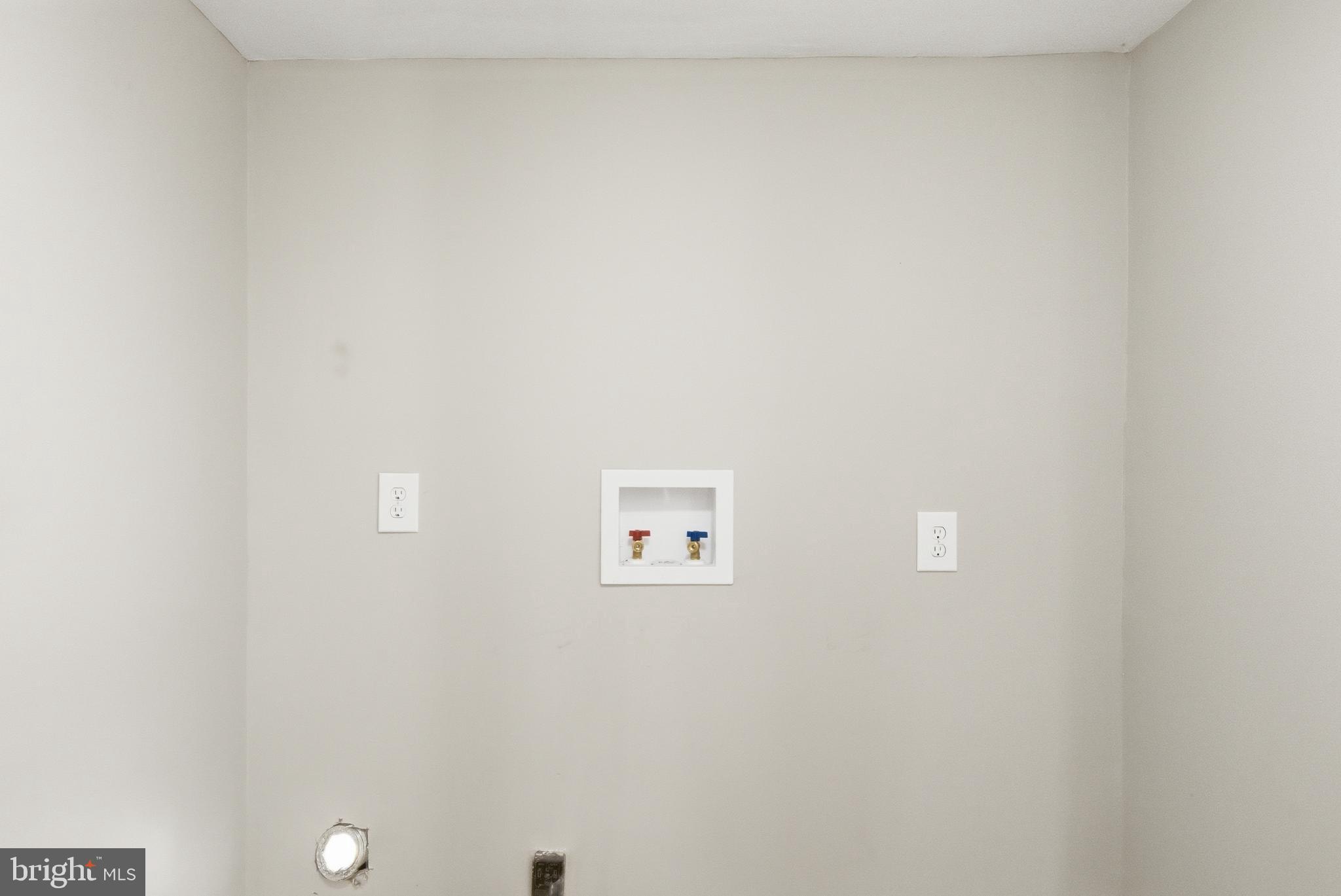 ST. INIGOES - Residential