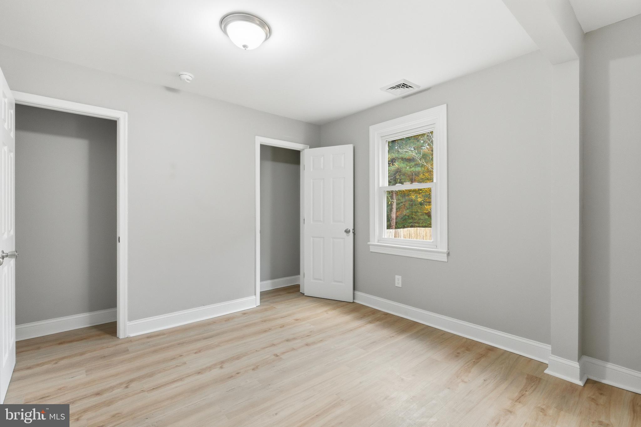 ST. INIGOES - Residential