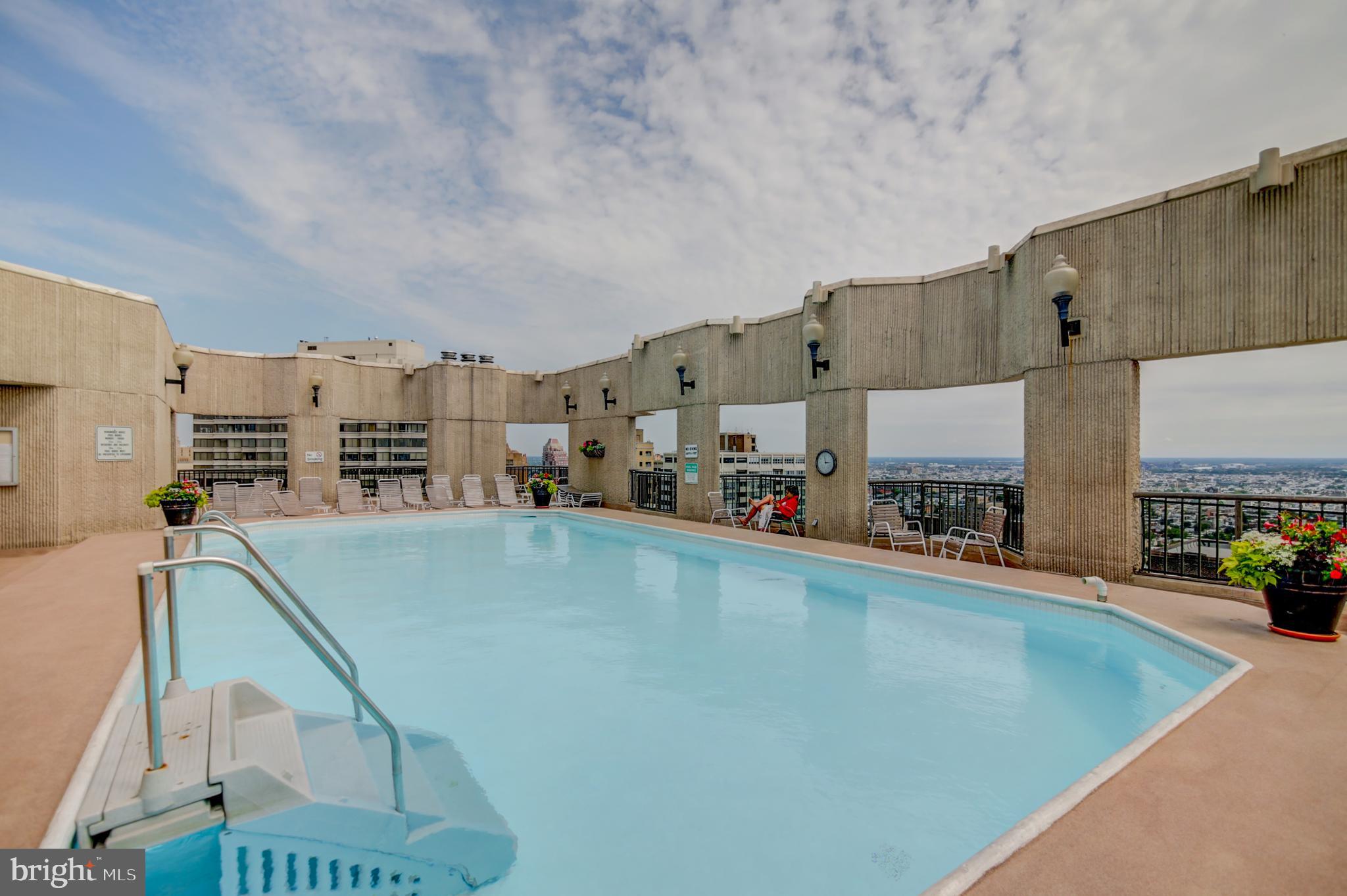 RITTENHOUSE SQUARE - Residential Lease